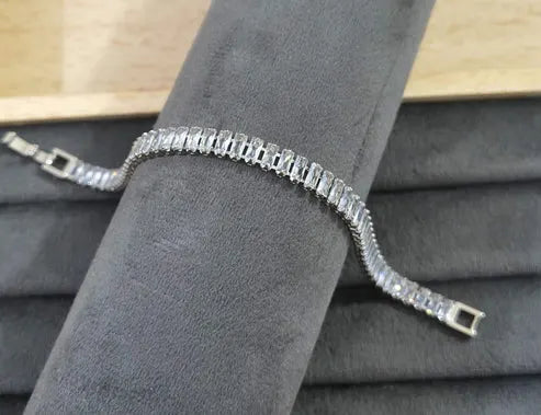 DressLikeUs Anti Tarnish Zircon Tennis Bracelet